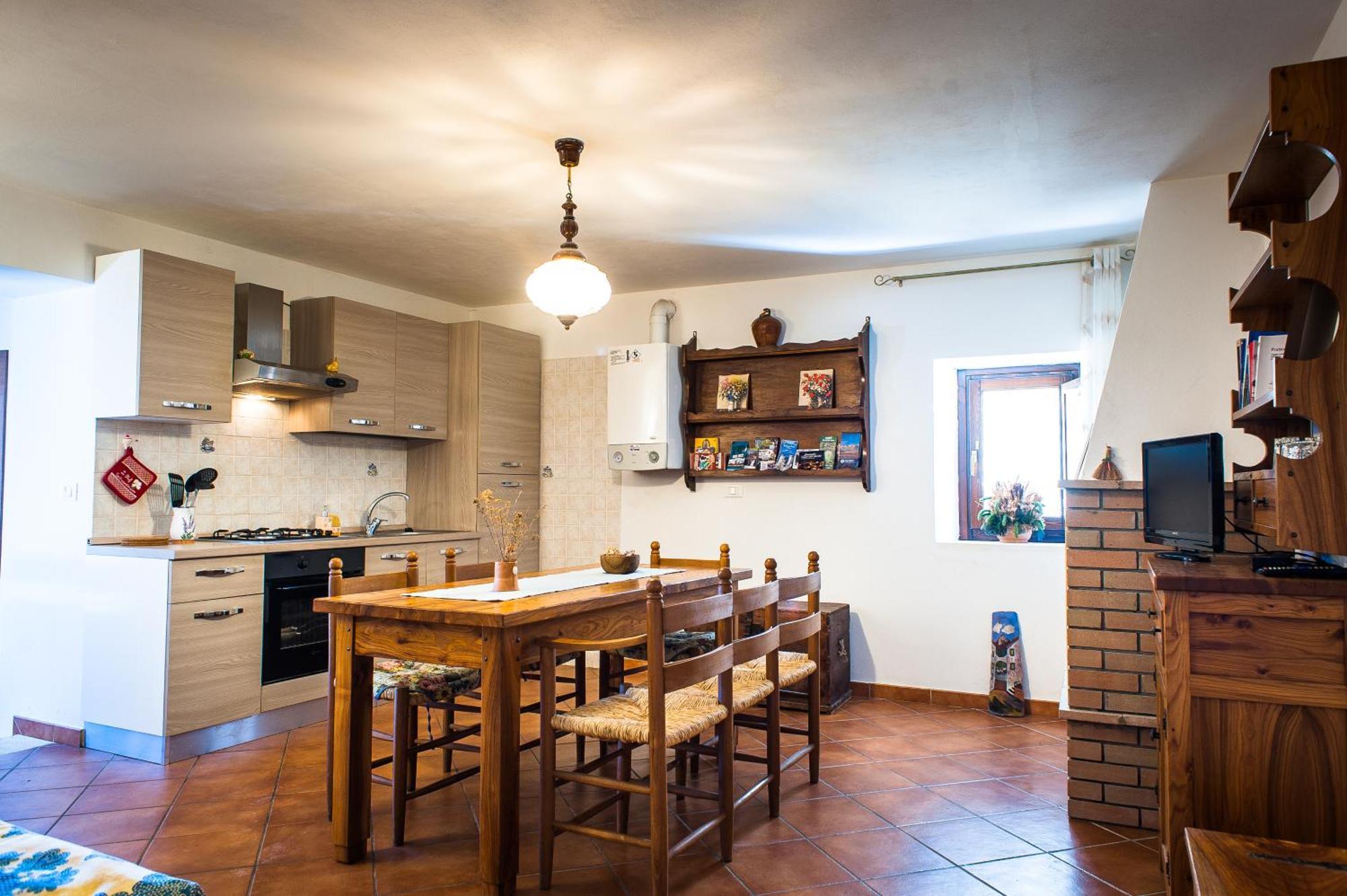 Casa Ladyhawke Apartment Santo Stefano Di Sessanio Luaran gambar