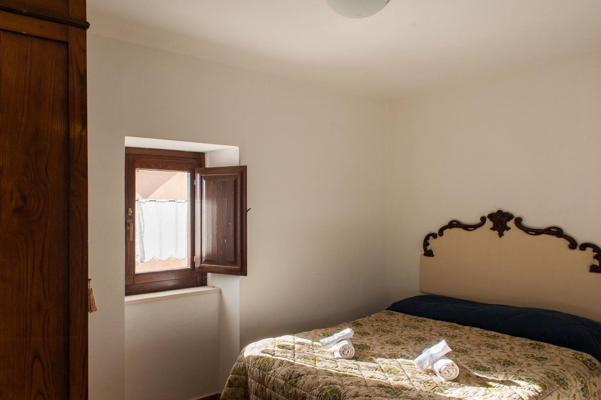 Casa Ladyhawke Apartment Santo Stefano Di Sessanio Luaran gambar